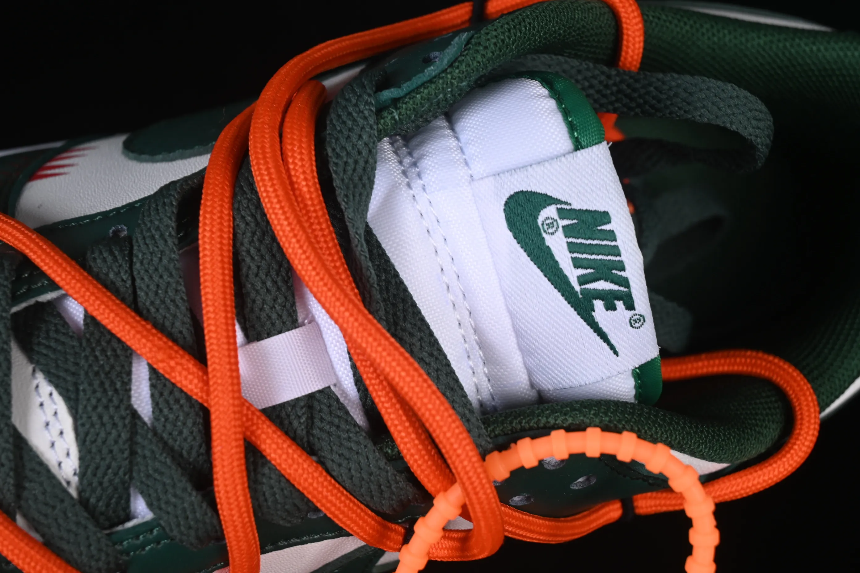 All categories Nk SB Dunk Series Nk SB Dunk Low High-end customized low-top sneakers Nike SB Dunk Low Laser Green Straps Low-top casual sneakers DD1391-101